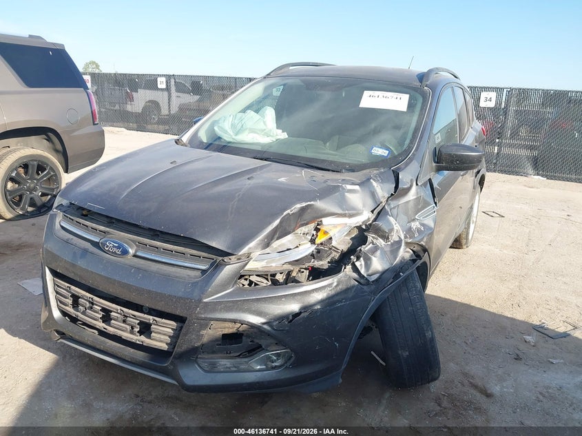 Vin: 1fmcu0gx8gua66444, lot: 46636475, ford escape 20162
