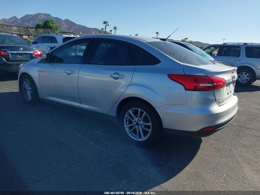 Vin: 1fadp3f24hl211239, lot: 46636522, ford focus se 20173
