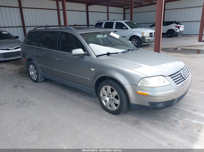 2003 VOLKSWAGEN PASSAT auction photo 1