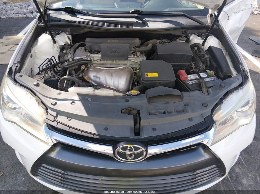 TOYOTA CAMRY - zdjęcie 10