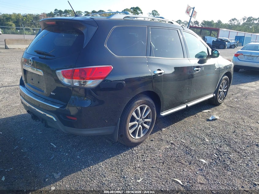 2015 NISSAN PATHFINDER auction photo 4