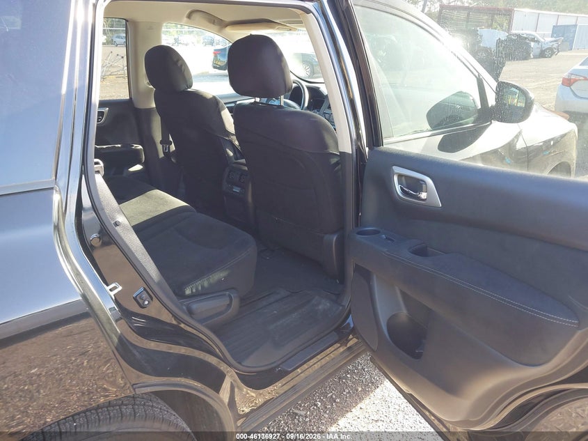 2015 NISSAN PATHFINDER auction photo 8