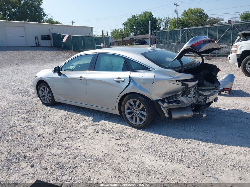 Vin: 4t1jz1fb6nu081106, lot: 46636736, toyota avalon xle 20223
