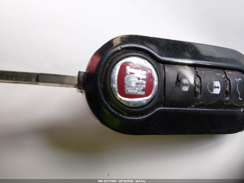FIAT 500 2015 VIN 3C3CFFBR2FT710625