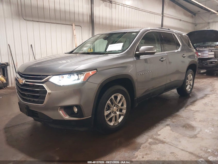 2021 Chevrolet Traverse Awd Lt Cloth, Rear, IAAI, VIN 1GNEVGKW3MJ158356 — photo 2