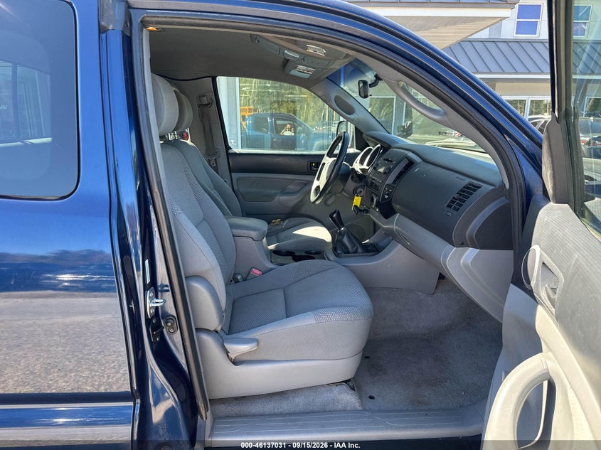 2008 TOYOTA TACOMA auction photo 5