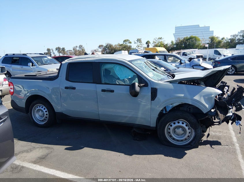 2024 FORD MAVERICK XL · Photo 14