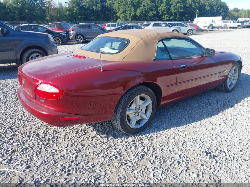 1999 JAGUAR XK8 auction photo 4