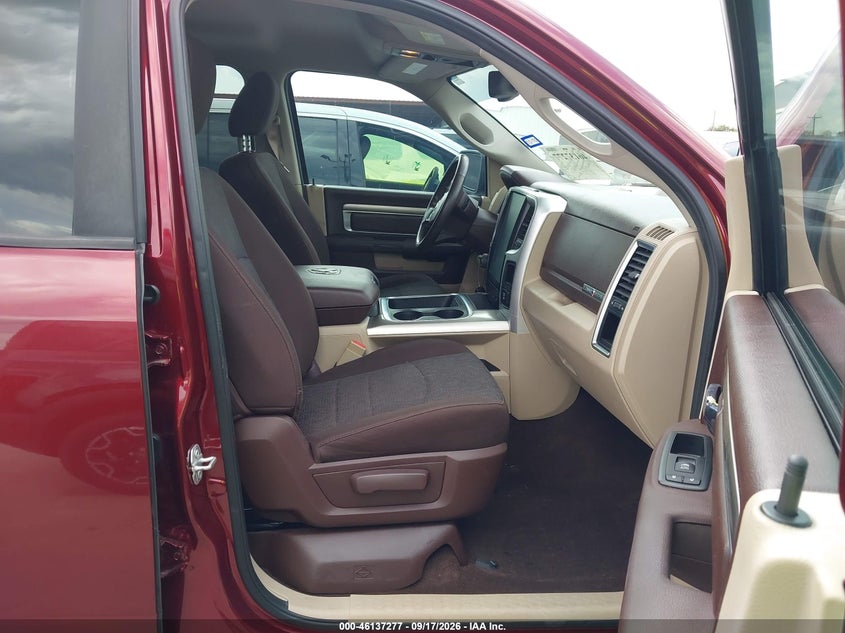2016 RAM 1500 SLT · Фото 5