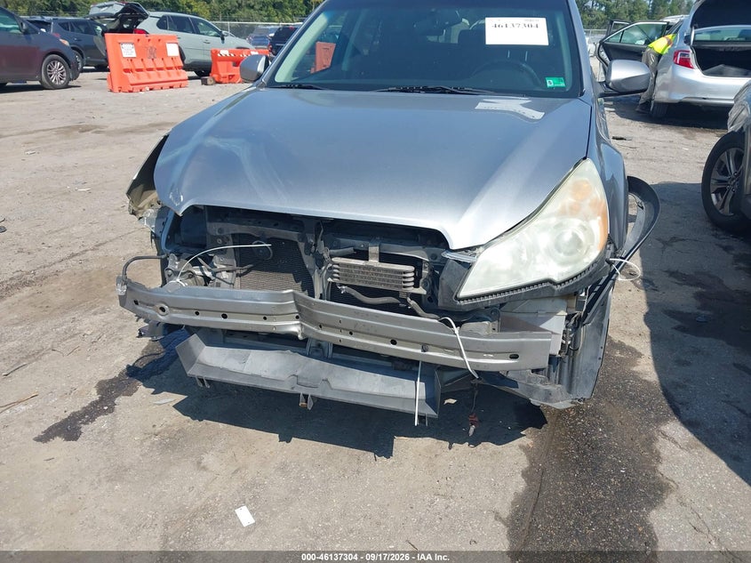 2010 SUBARU OUTBACK auction photo 6