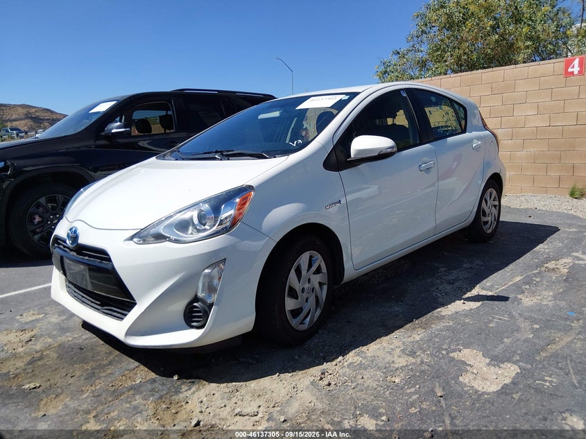 Vin: jtdkdtb30f1089898, lot: 46637039, toyota prius c two 20152