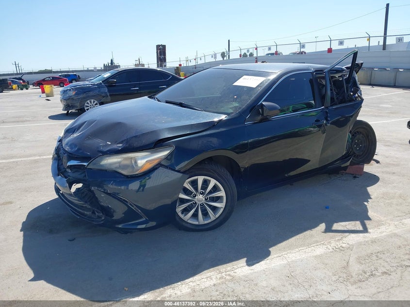 Vin: 4t1bf1fk3fu041855, lot: 46637126, toyota camry le 20152