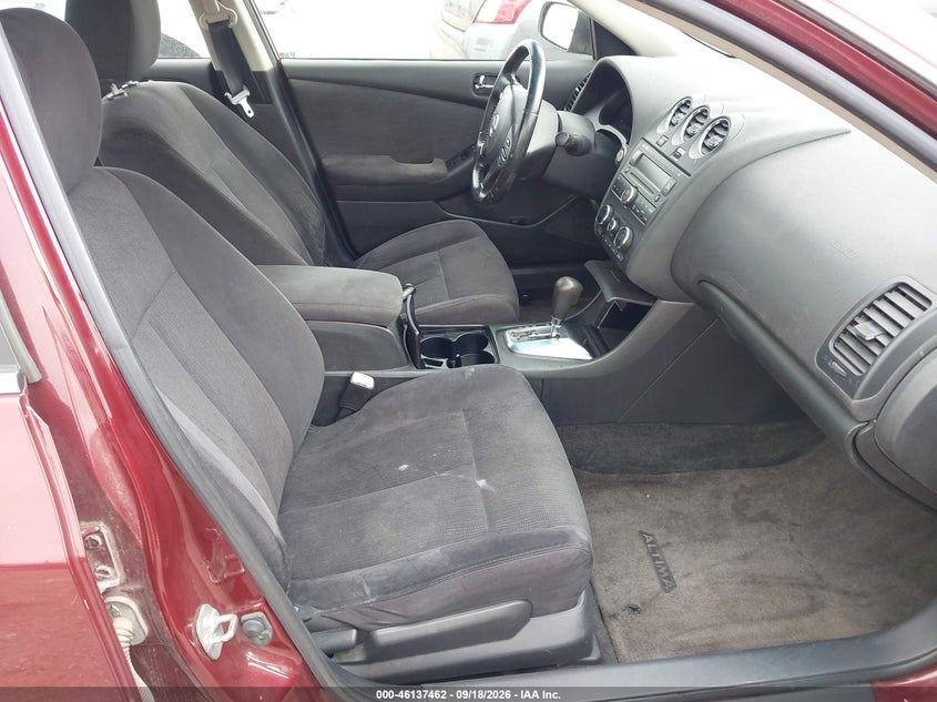 2010 NISSAN ALTIMA auction photo 5