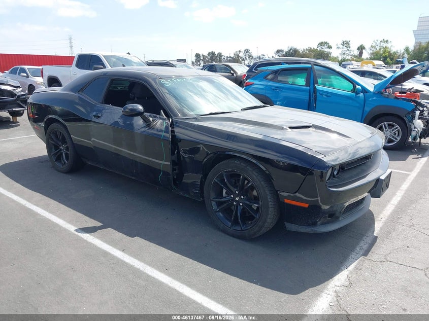 DODGE CHALLENGER - zdjęcie 1