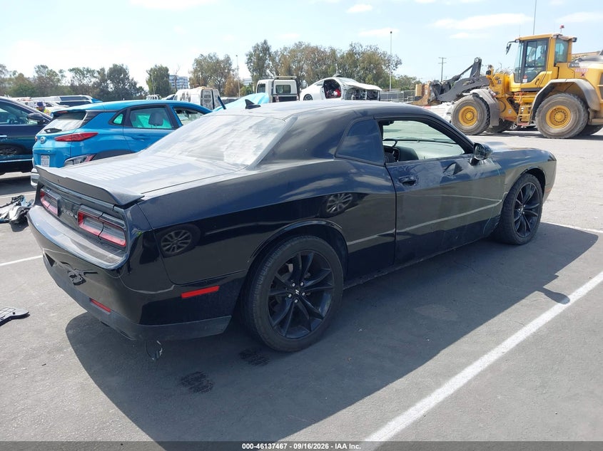DODGE CHALLENGER - zdjęcie 4