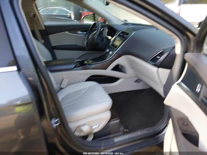 LINCOLN MKX 2017 VIN 2LMPJ8LR6HBL39702
