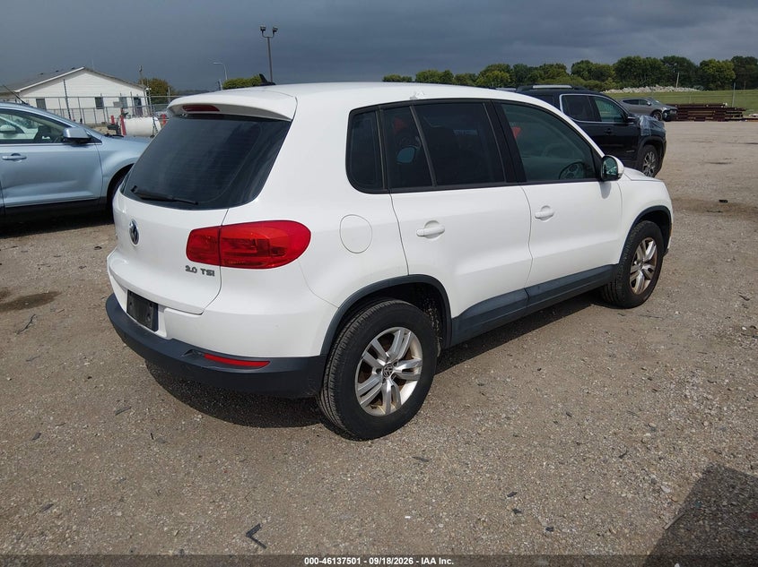 2014 VOLKSWAGEN TIGUAN auction photo 4