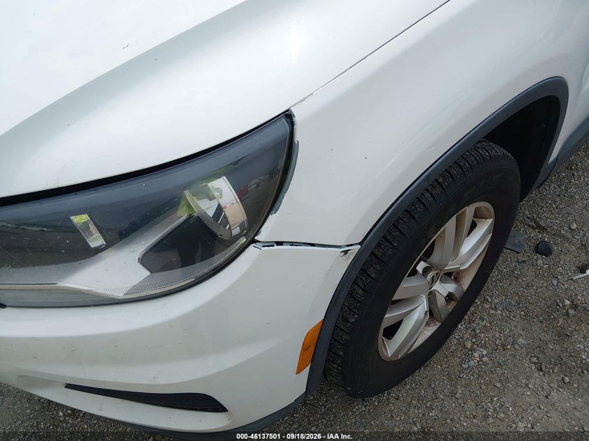 2014 VOLKSWAGEN TIGUAN auction photo 6