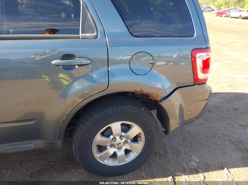 2011 FORD ESCAPE auction photo 6