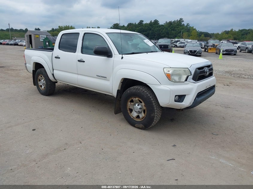 2012 TOYOTA TACOMA auction photo 1