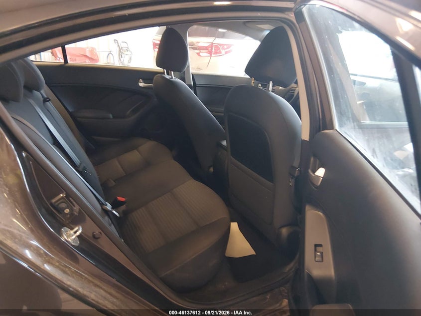 KIA FORTE 2018 VIN 3KPFL4A73JE192284