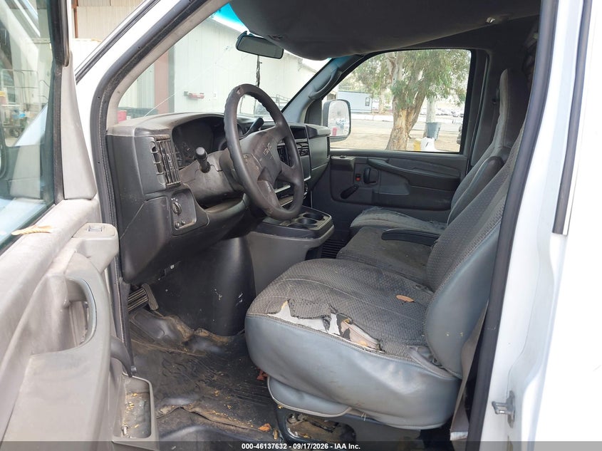 2005 GMC SAVANA auction photo 5