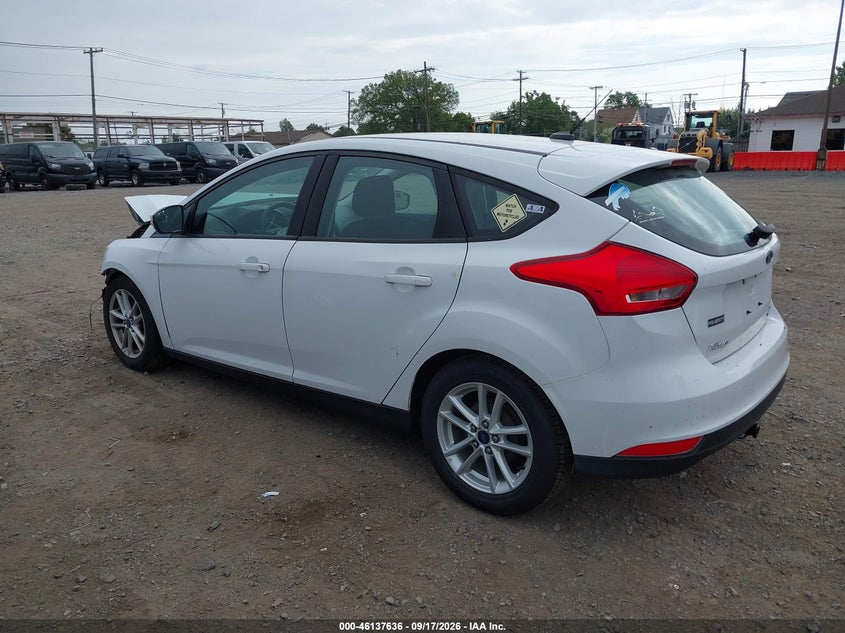 Vin: 1fadp3k25fl301387, lot: 46637370, ford focus se 20153