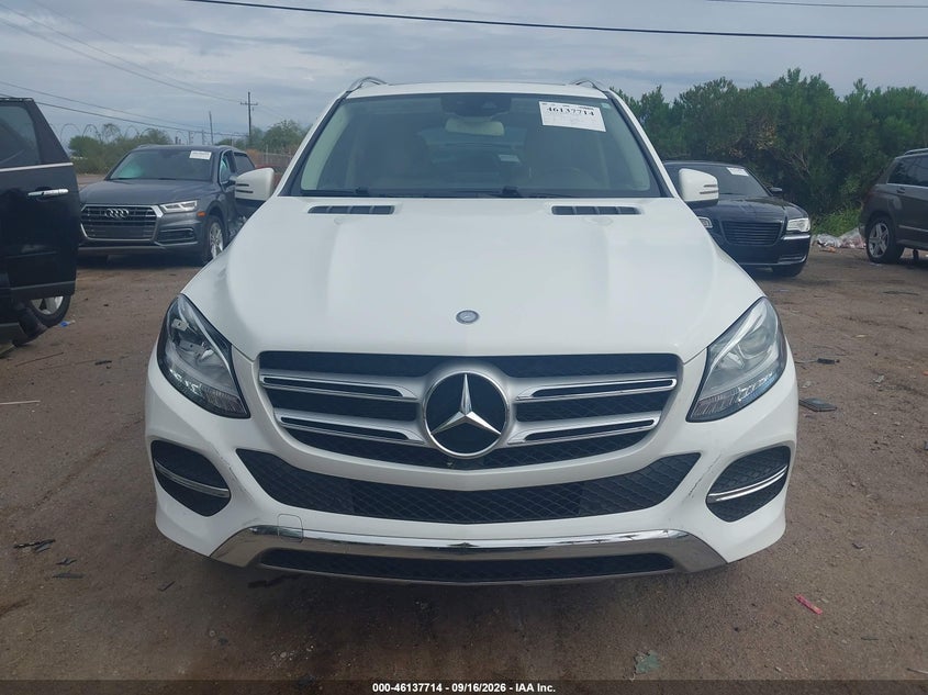 MERCEDES-BENZ GLE 350 - zdjęcie 13