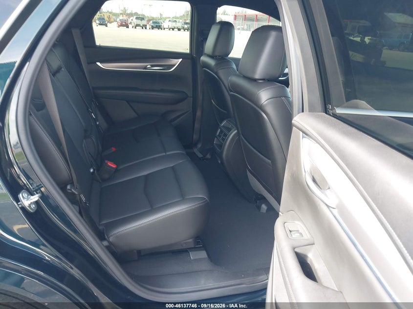 CADILLAC XT5 - zdjęcie 8