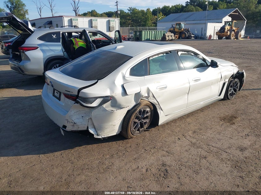 BMW I4 GRAN COUPE - zdjęcie 4
