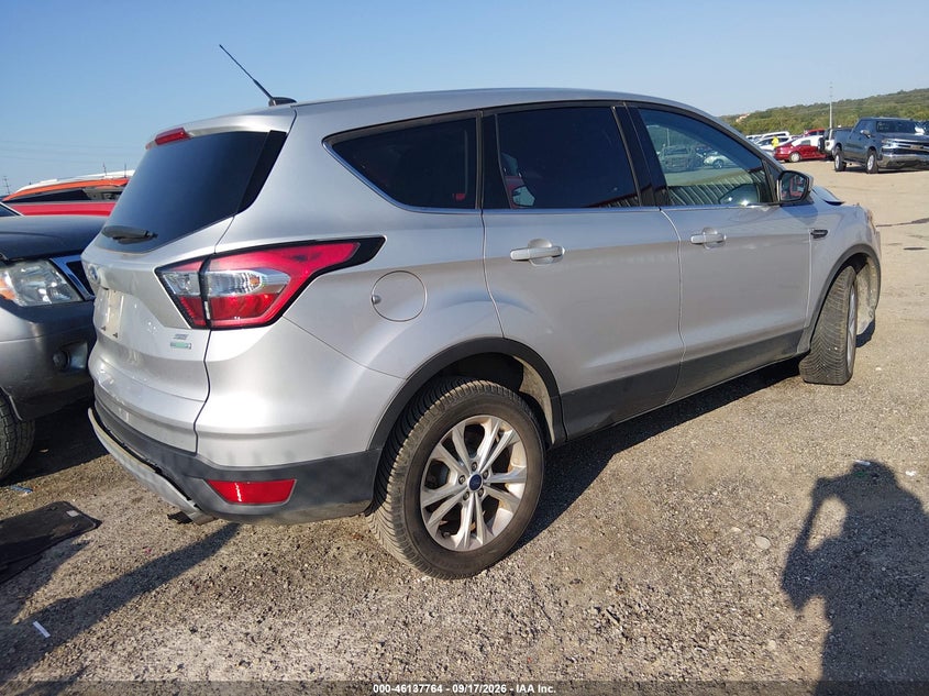 Vin: 1fmcu0gd5hue70065, lot: 46637498, ford escape se 20174