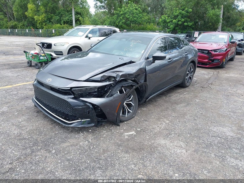 Vin: jtdaaaaf7p3006042, lot: 46637586, toyota crown limited 20232