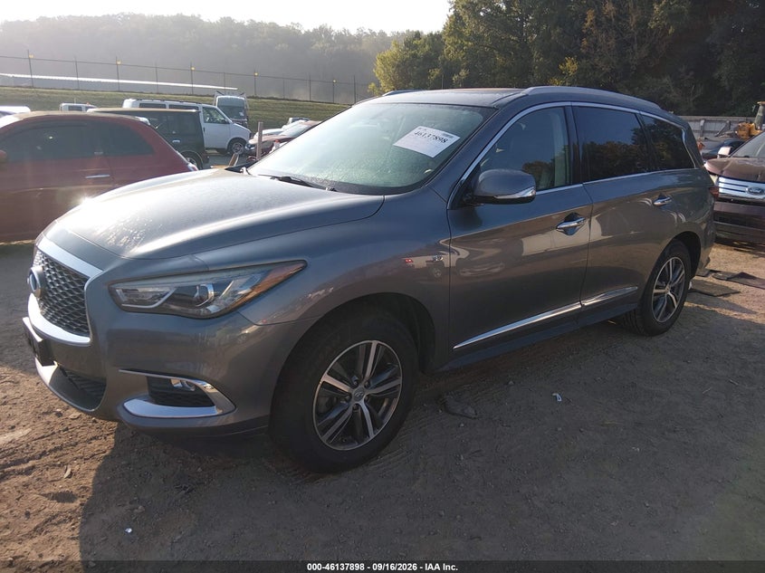 2018 INFINITI QX60 auction photo 2