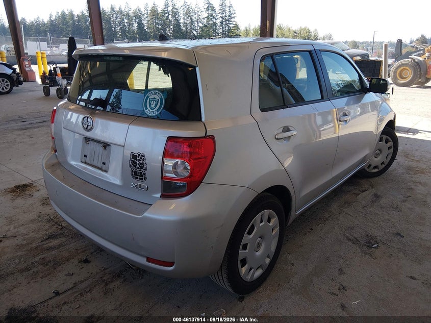 2014 SCION XD · Фото 4