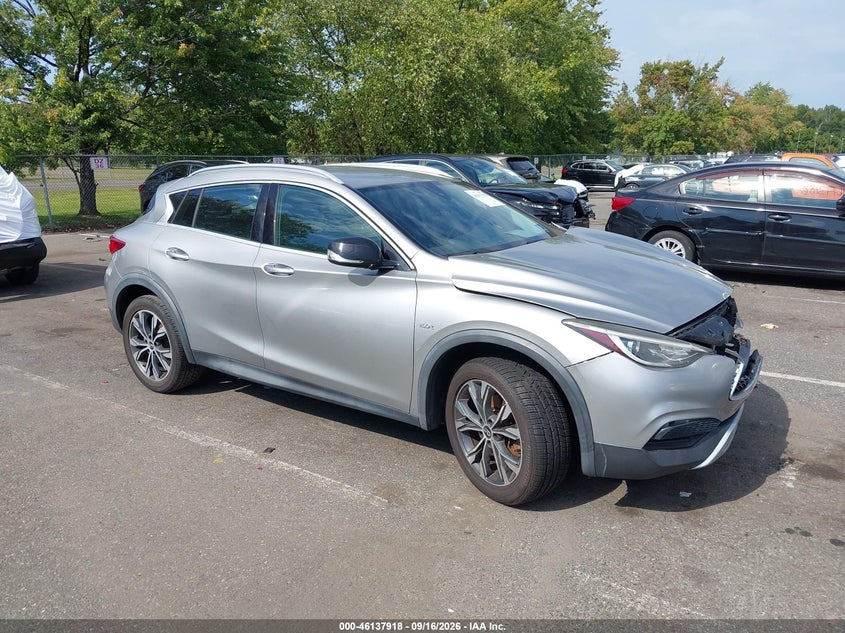 Vin: sjkch5cr7ja055938, lot: 46637652, infiniti qx30 luxury 2018 img_1