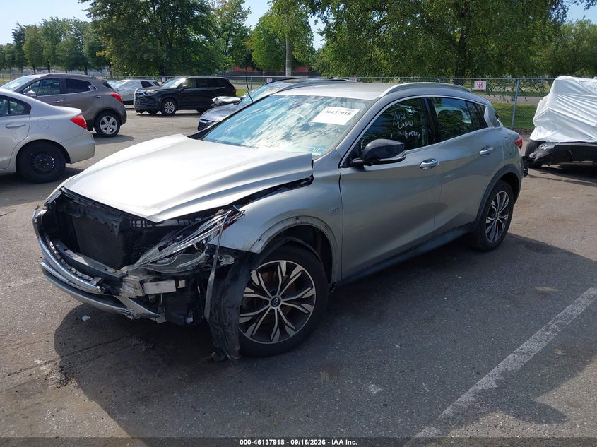 Vin: sjkch5cr7ja055938, lot: 46637652, infiniti qx30 luxury 20182