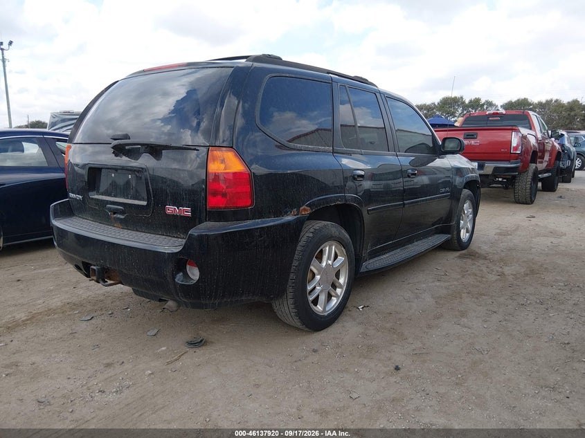 2007 GMC ENVOY DENALI · Фото 4