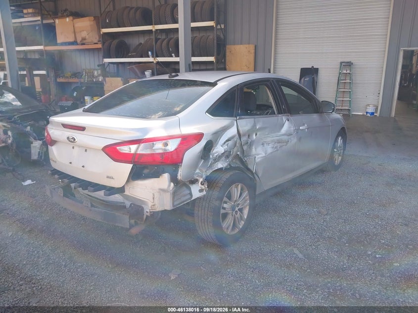 Vin: 1fahp3h23cl454452, lot: 46637751, ford focus sel 20124