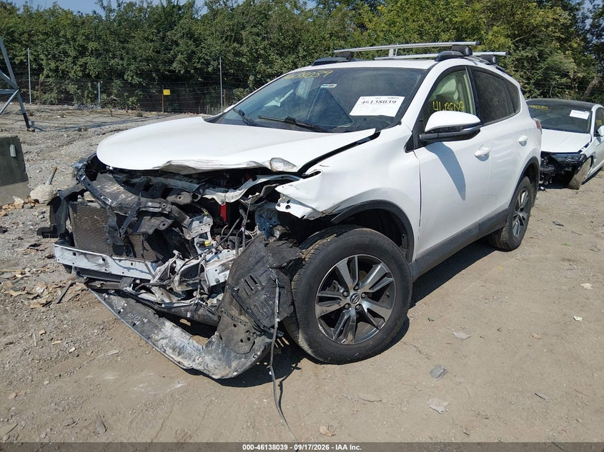Vin: jtmrfrevxhj173786, lot: 46637773, toyota rav4 xle 20172