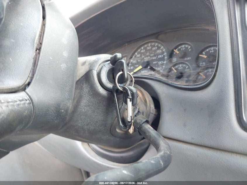 GMC SIERRA 2500 1999 VIN 1GTGK29U1XE539556