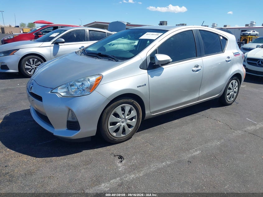 Vin: jtdkdtb33c1527471, lot: 46637842, toyota prius c two 20122