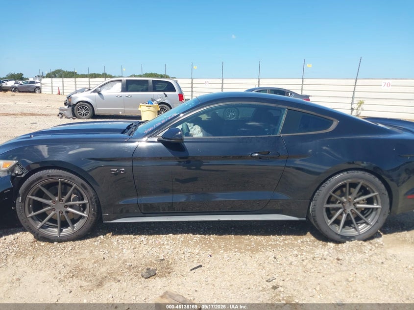 FORD MUSTANG - zdjęcie 14