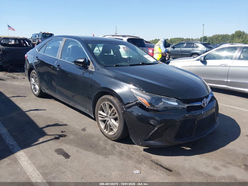 TOYOTA CAMRY - zdjęcie 1
