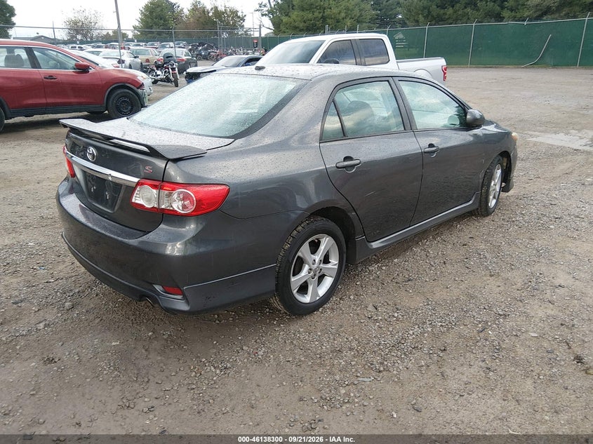 Vin: 2t1bu4ee3bc586288, lot: 46638034, toyota corolla s 20114