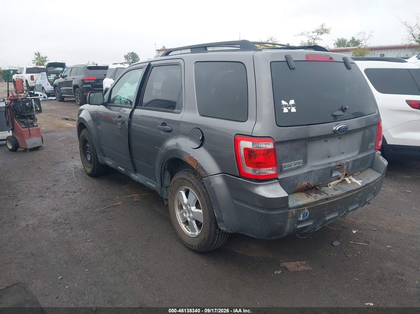 Vin: 1fmcu0dg9cka83294, lot: 46638074, ford escape xlt 20123