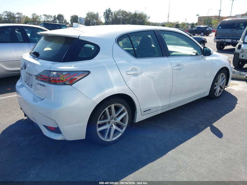 Vin: jthkd5bh3f2230981, lot: 46638079, lexus ct 200h 20154