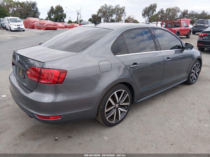 Vin: 3vw4t7aj2em388827, lot: 46638089, volkswagen jetta gli autobahn w/nav 20144