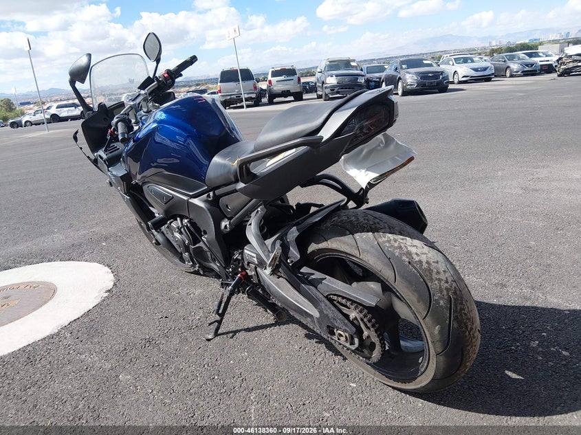 YAMAHA FZ1 2013