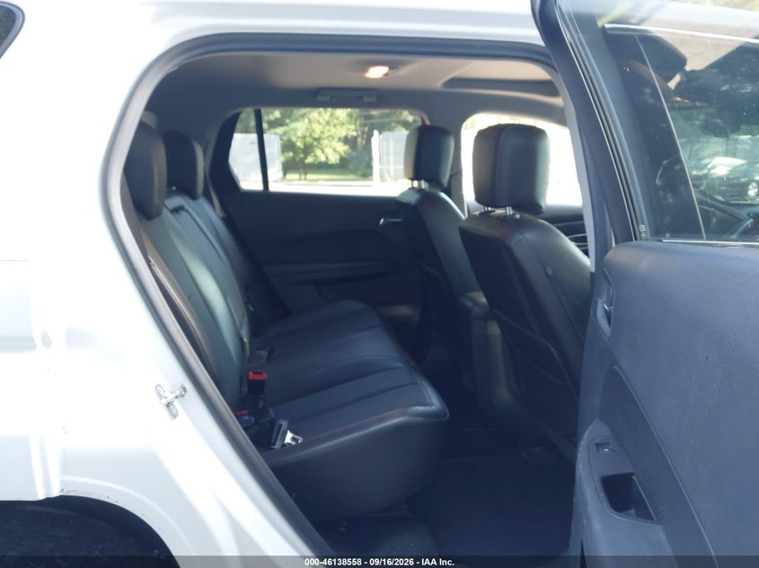 2017 GMC TERRAIN auction photo 8