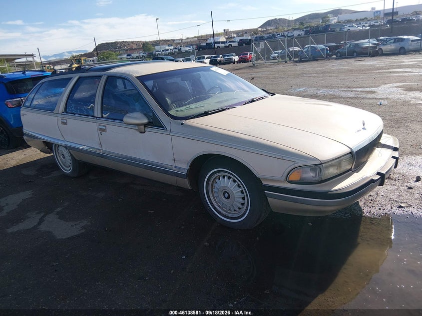 1994 Buick Roadmaster Estate, Wear, IAAI, VIN 1G4BR82P5RR435382